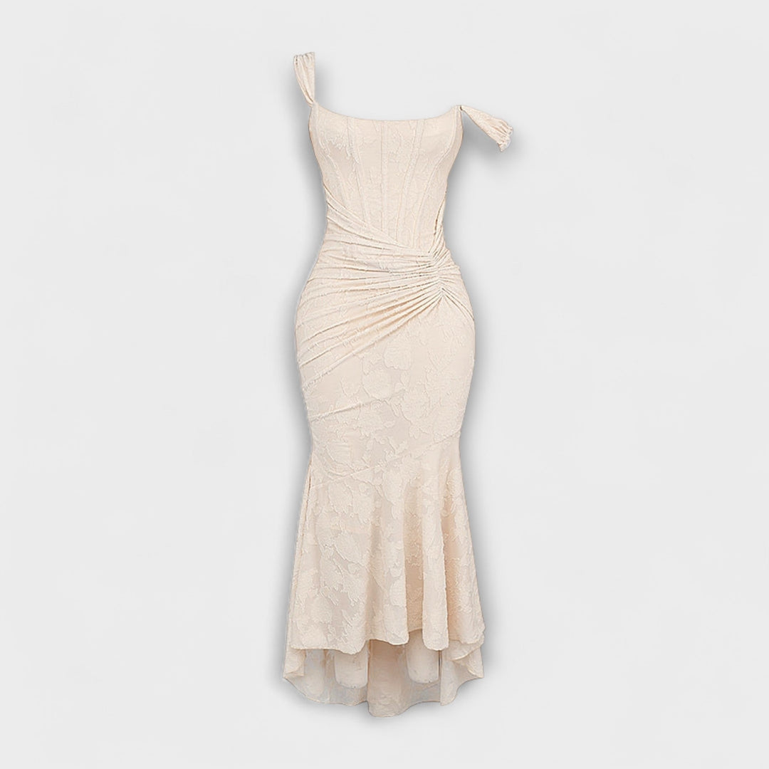 Long Dress with Elegant and Refined Corset