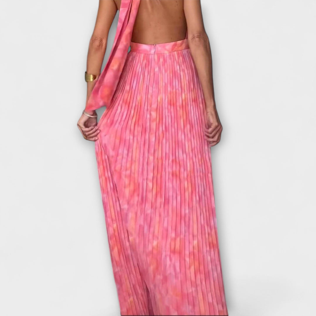 Chic Halter Neck V-Neck Pleated Maxi Dress
