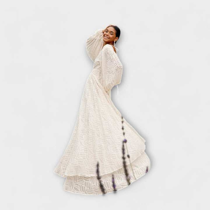 Robe longue crème par Allegory