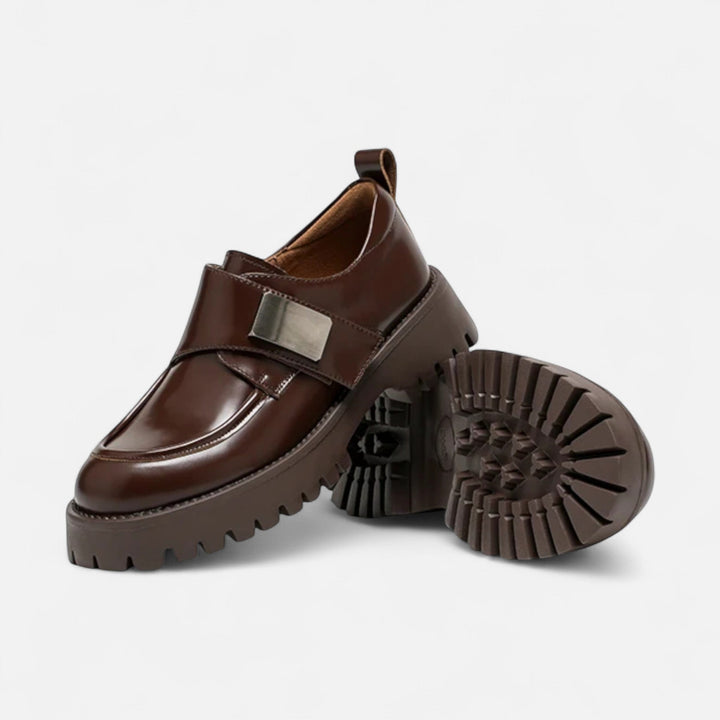 Women’s Leather Derby Shoes – Round Toe Buckle Flats