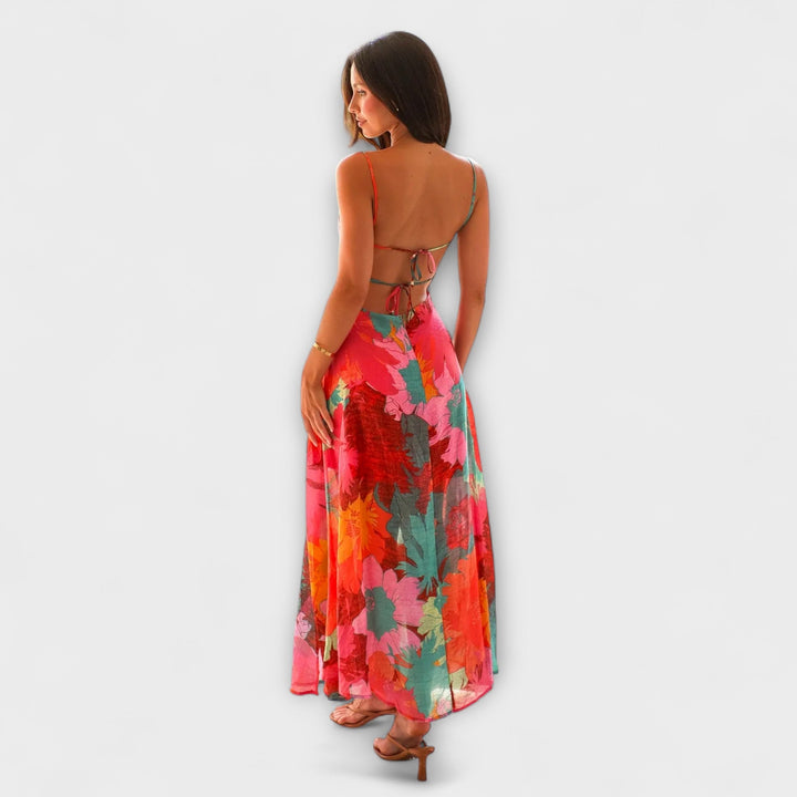 Sukienka na ramiączkach w kwiaty dla kobiet - Stylowa i urzekająca