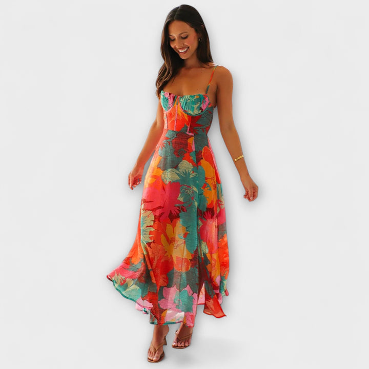 Sukienka na ramiączkach w kwiaty dla kobiet - Stylowa i urzekająca