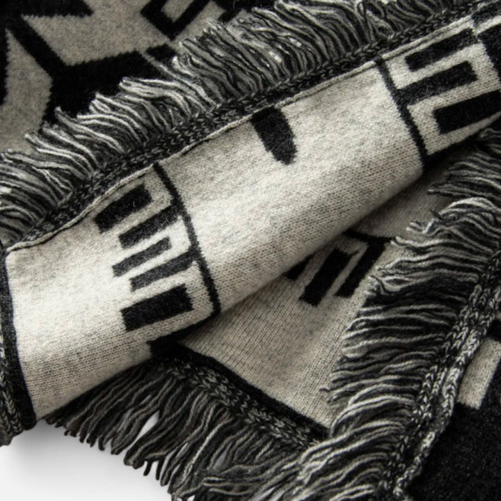 Women’s 100% Cashmere Tassel Cardigan – Vintage Jacquard Elegance