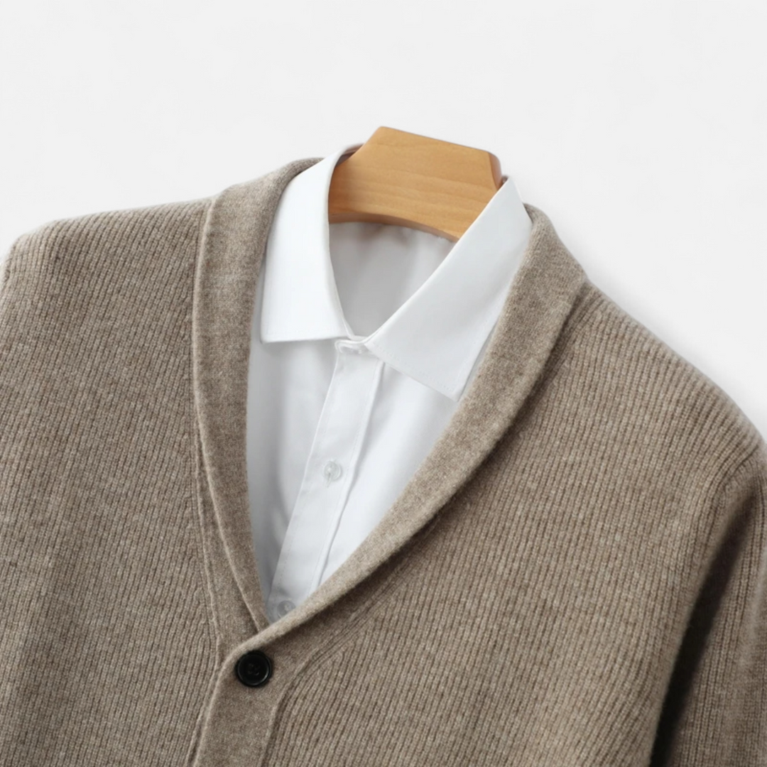 Pánský svetr s límcem saka z merino vlny