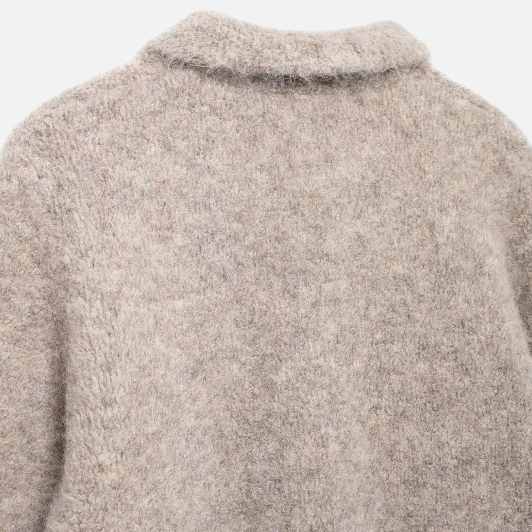 Damski kwiecisty sweter na guziki