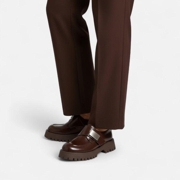 Women’s Leather Derby Shoes – Round Toe Buckle Flats