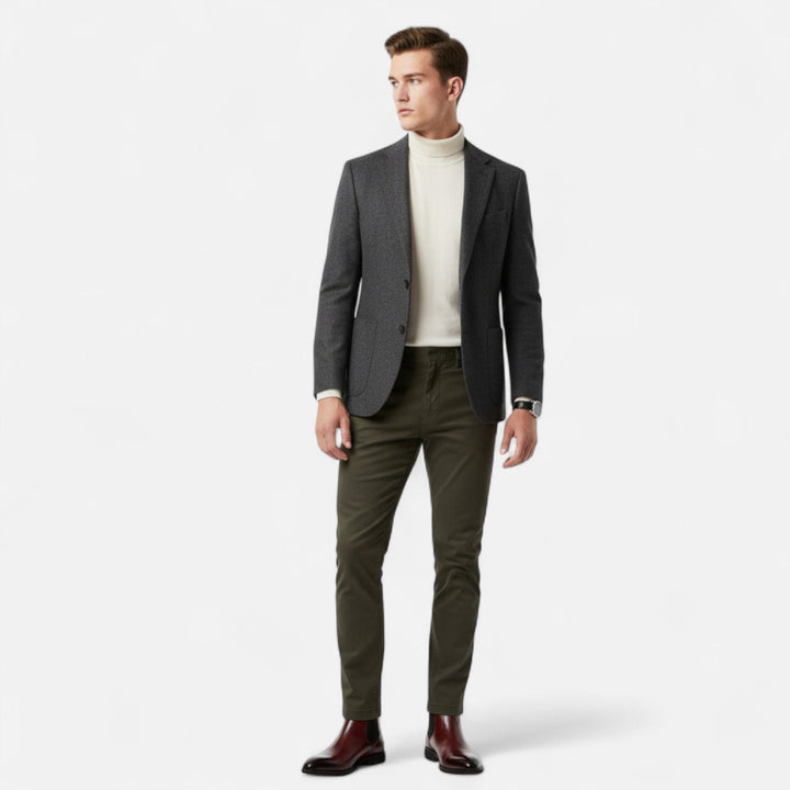 Pánské chelsea boty v lesklé černi s červenou podrážkou