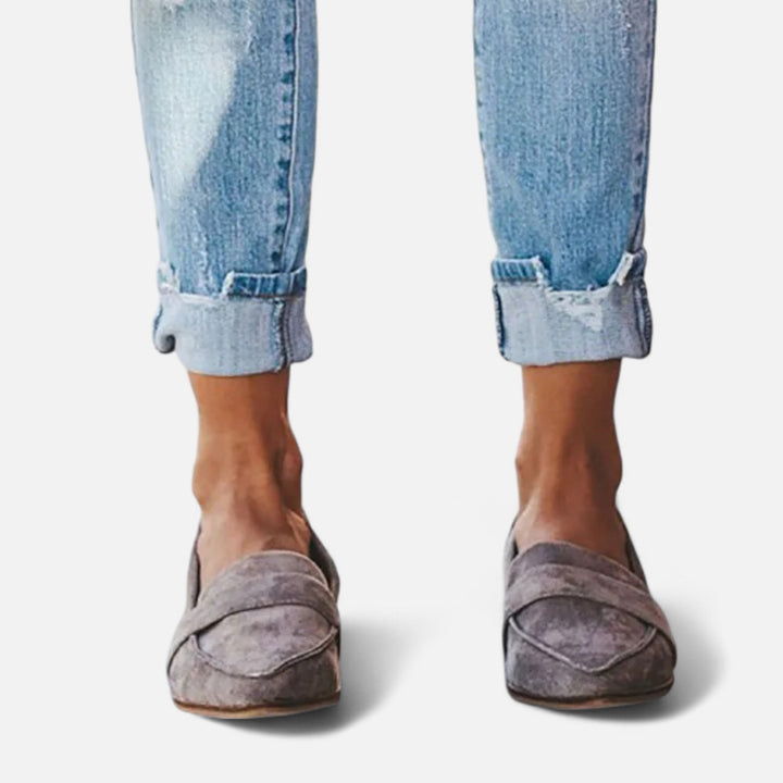 Mocassins rétro pour femmes à bout pointu