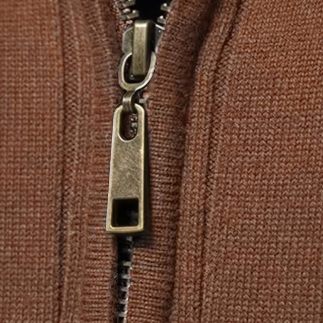 Men’s Warm Minimalist Zippered Knit Sweater