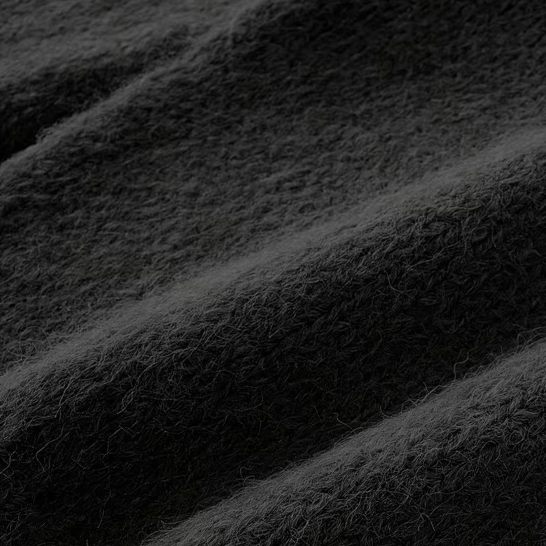 Damski zimowy sweter dziany z odkrytymi ramionami