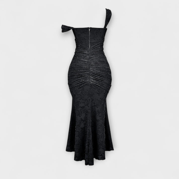 Long Dress with Elegant and Refined Corset